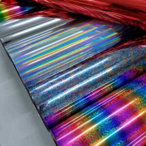 rolos de foil para tecido exibindo detalhes das cores