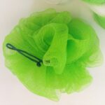 esponja de banho verde claro
