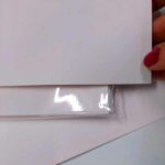 imagem mostrando o papel para sublimação empilhado e visto de cima